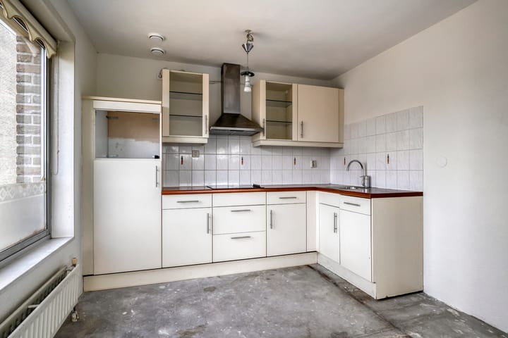 Foto 8 van Emmeline Pankhurststraat 16