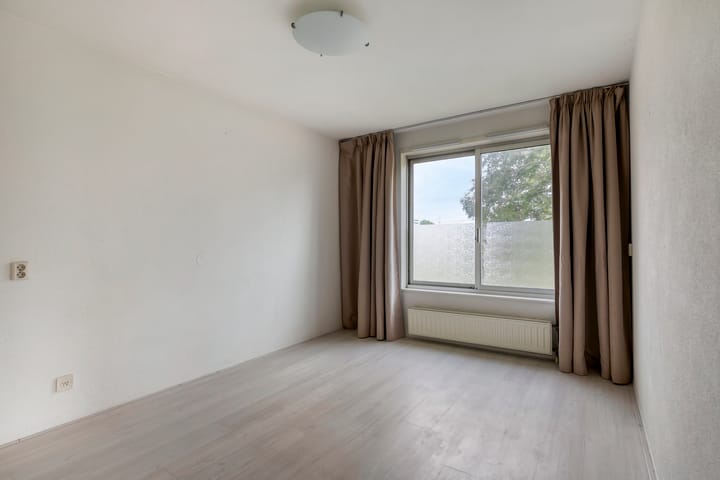 Foto 7 van Emmeline Pankhurststraat 16