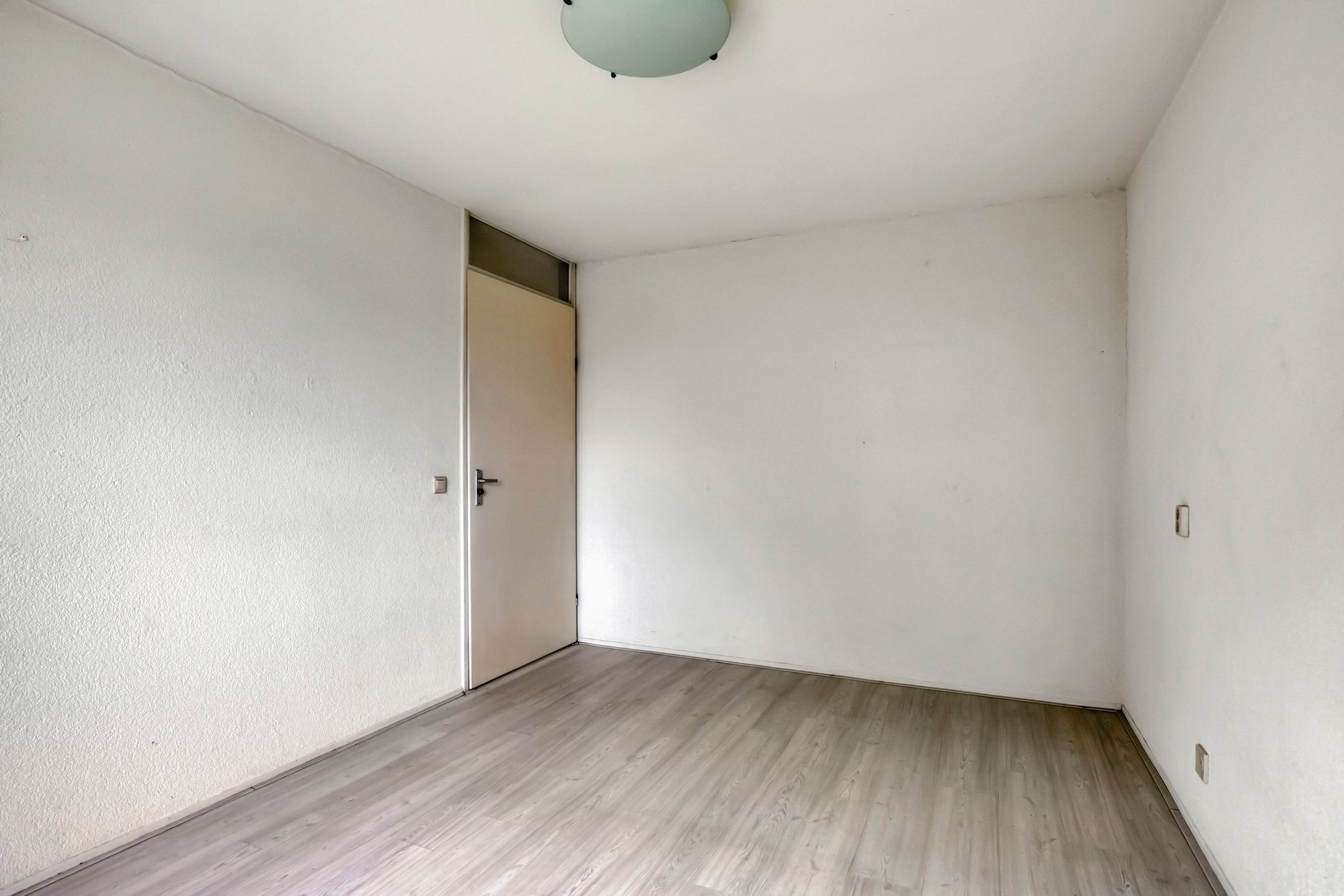 Foto 9 van Emmeline Pankhurststraat 16