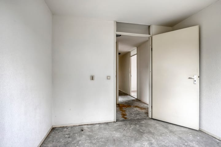 Foto 11 van Emmeline Pankhurststraat 16