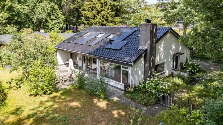 Foto 2 van Parallelweg 63