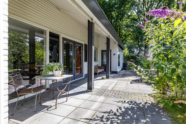 Foto 7 van Parallelweg 63