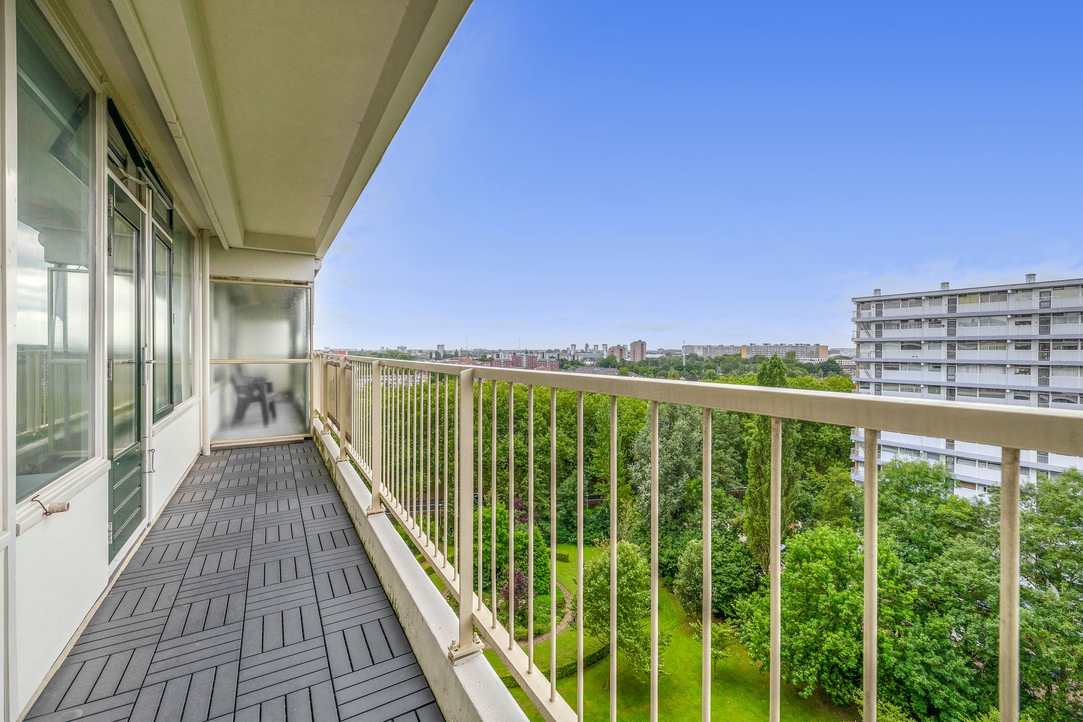 Foto 21 van Louis Couperusplaats 261