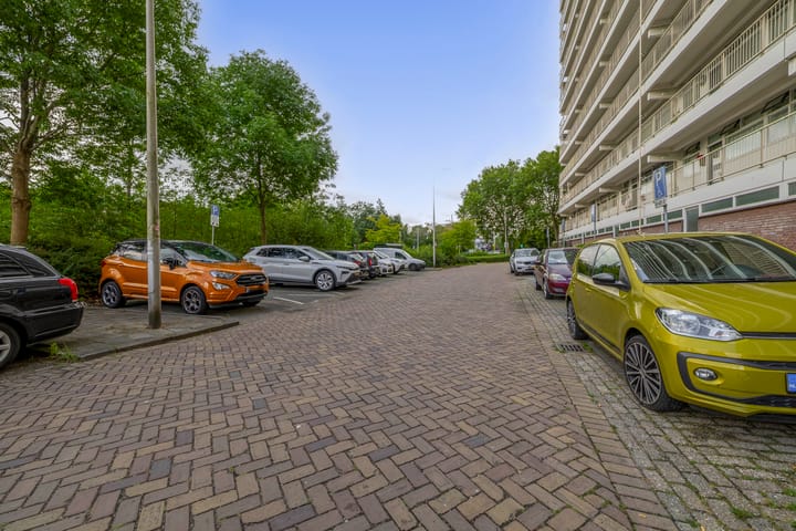 Foto 41 van Louis Couperusplaats 261