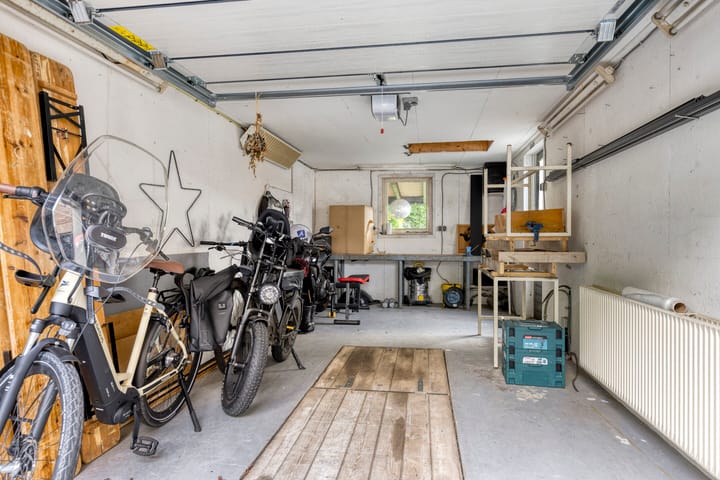 Foto 25 van Dorpsstraat 18