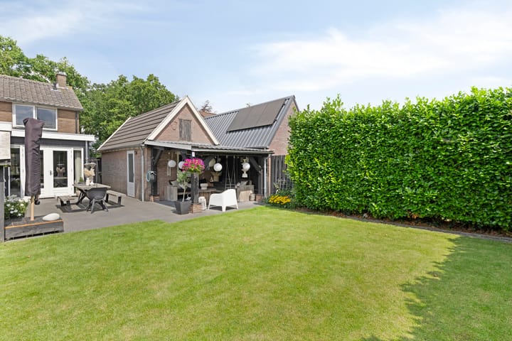 Foto 33 van Dorpsstraat 18