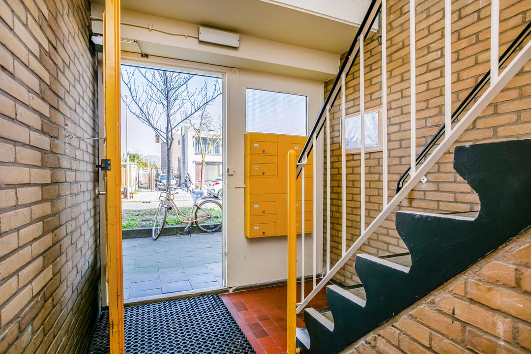 Photo 2 of Van Eysingalaan 24