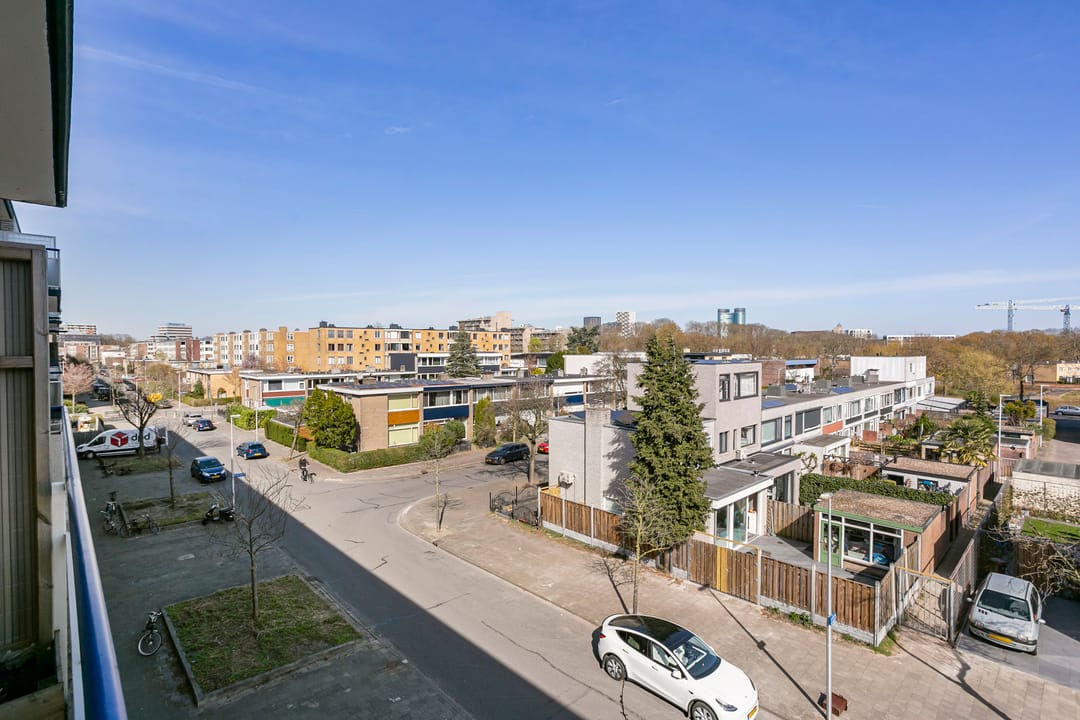 Photo 23 of Van Eysingalaan 24