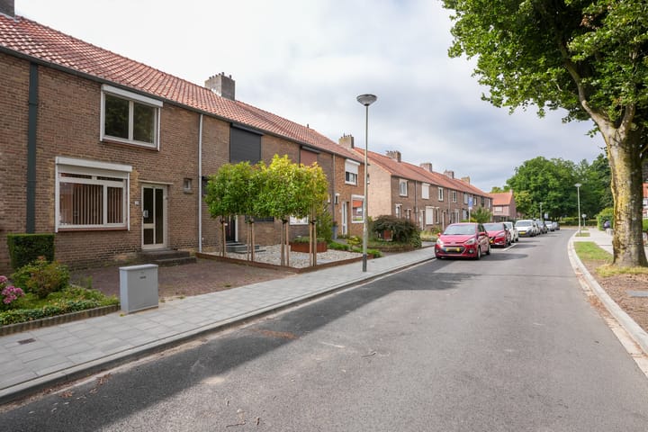 Foto 22 van Van Goudoeverstraat 51