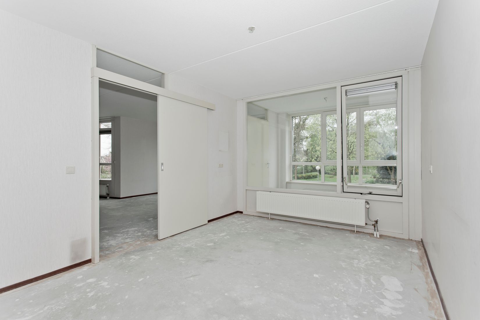 Foto 12 van Bloemendalsweg 11-F14