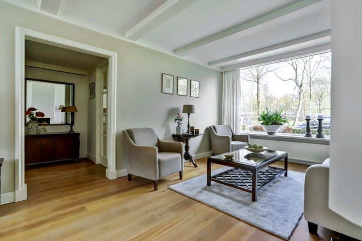 Photo 10 of Van Lennepstraat 22