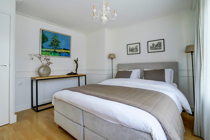 Photo 17 of Van Lennepstraat 22