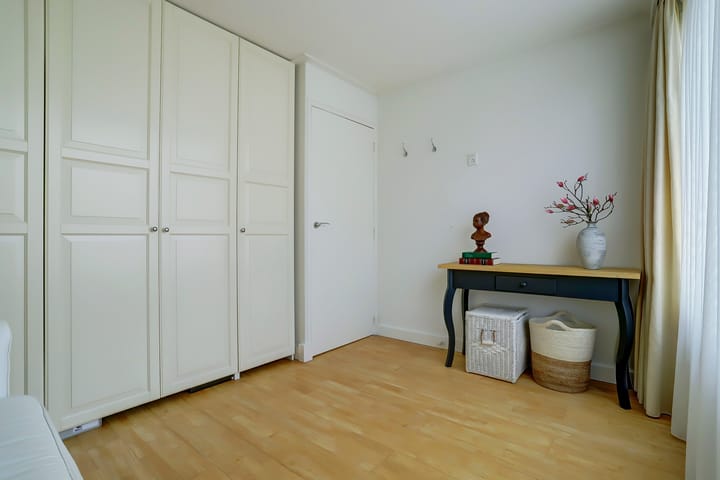 Photo 24 of Van Lennepstraat 22