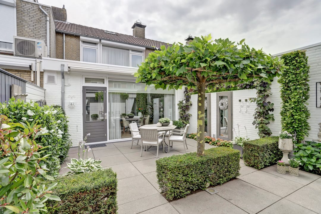 Photo 26 of Van Lennepstraat 22