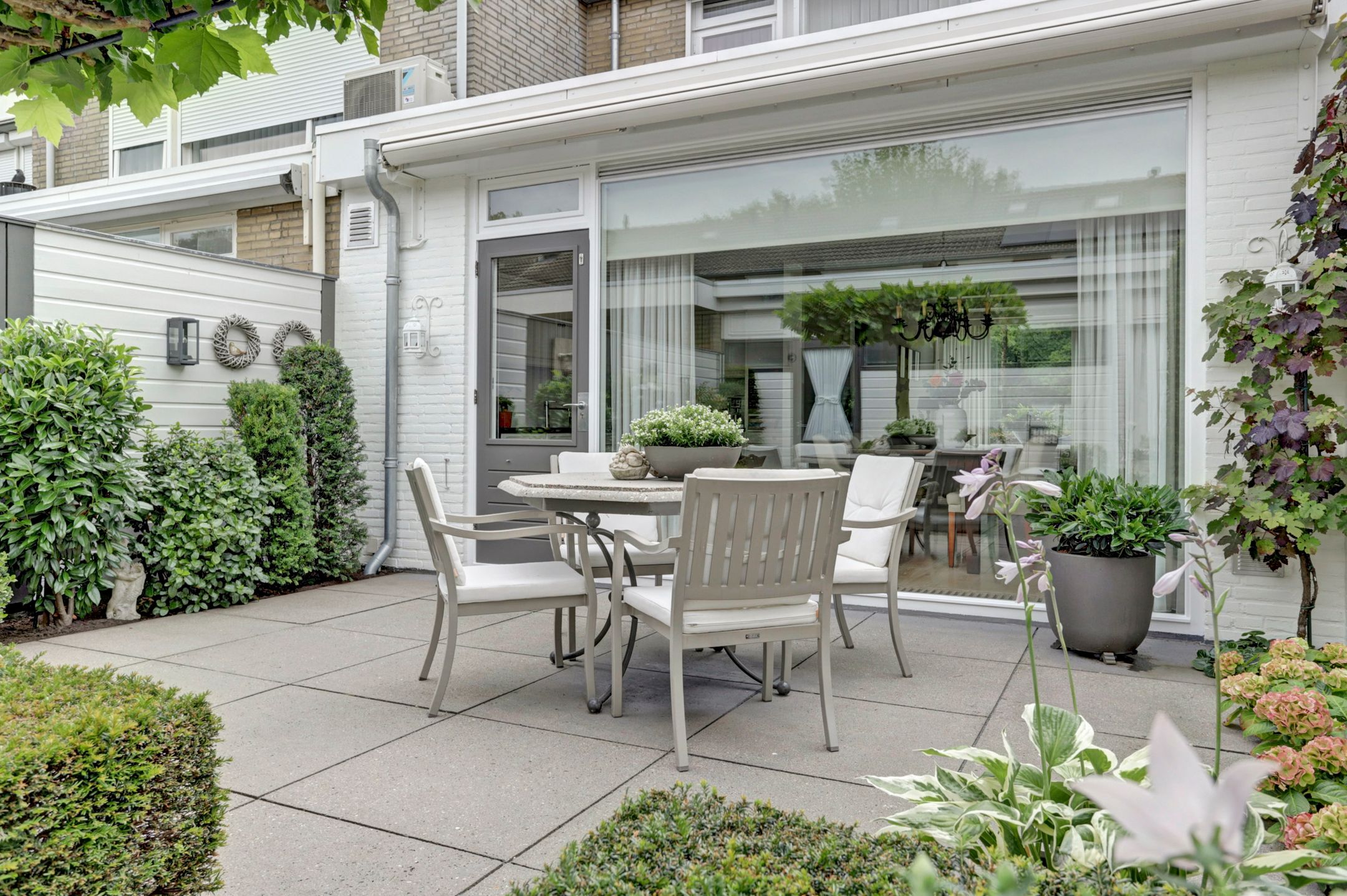 Photo 27 of Van Lennepstraat 22