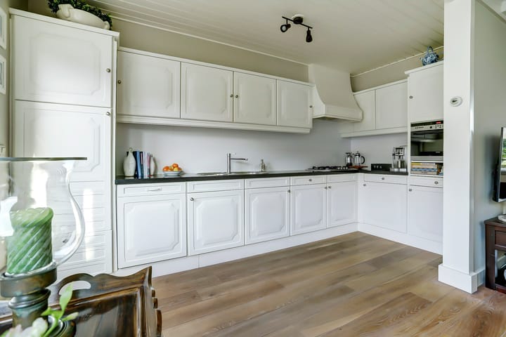 Photo 12 of Van Lennepstraat 22