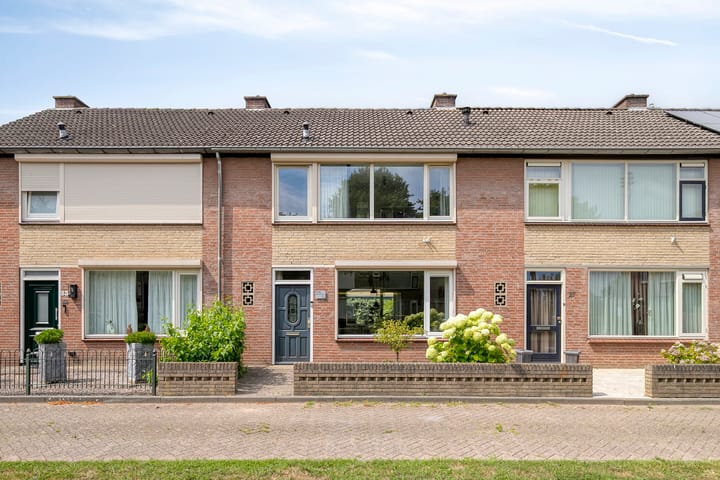 Foto 4 van Joeri Gagarinstraat 25