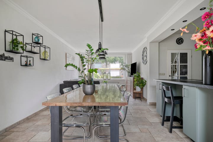 Foto 7 van Joeri Gagarinstraat 25