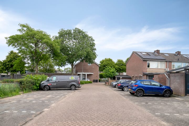 Foto 32 van Joeri Gagarinstraat 25