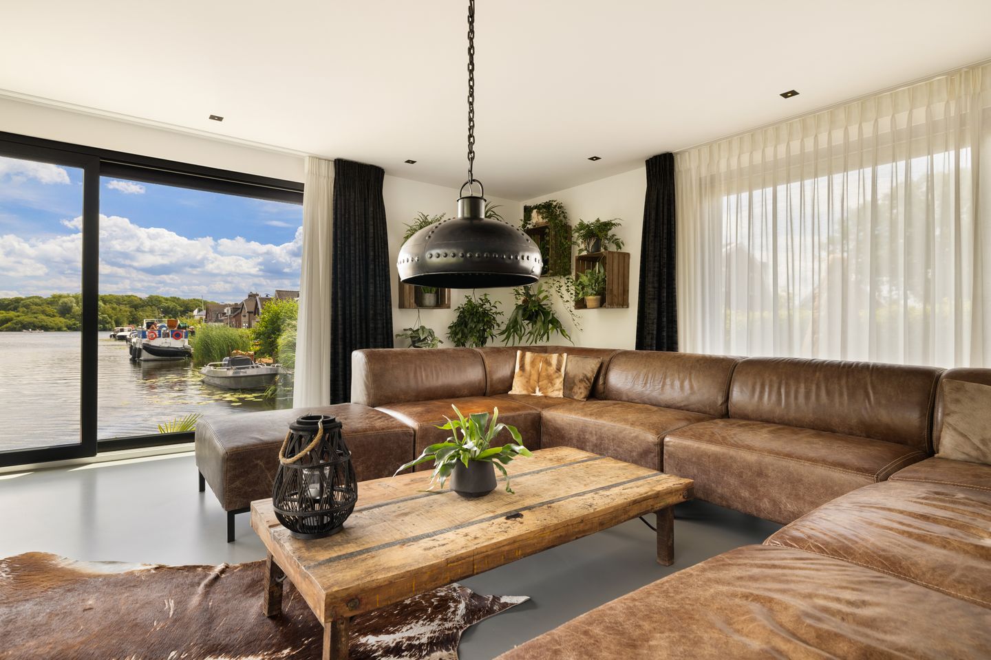 Photo 19 of Ringvaart-Nieuwemeerdijk 166