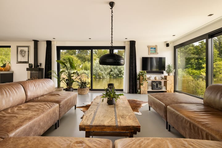 Foto 21 van Ringvaart-Nieuwemeerdijk 166