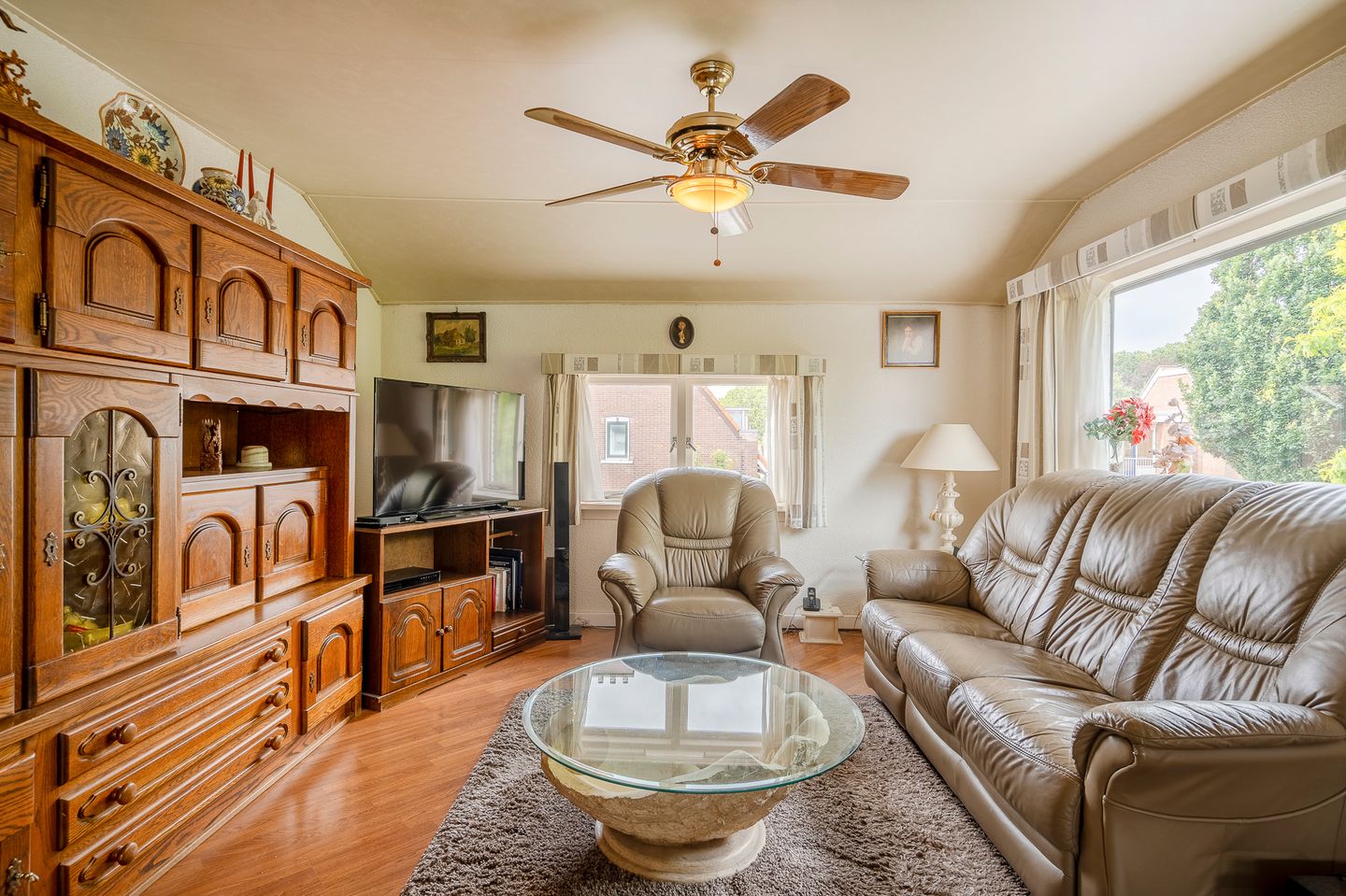 Photo 19 of Noortheystraat 6