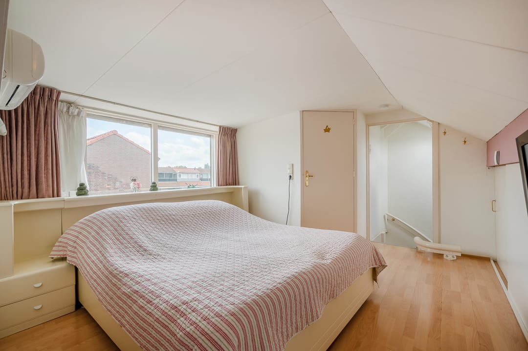 Photo 26 of Noortheystraat 6