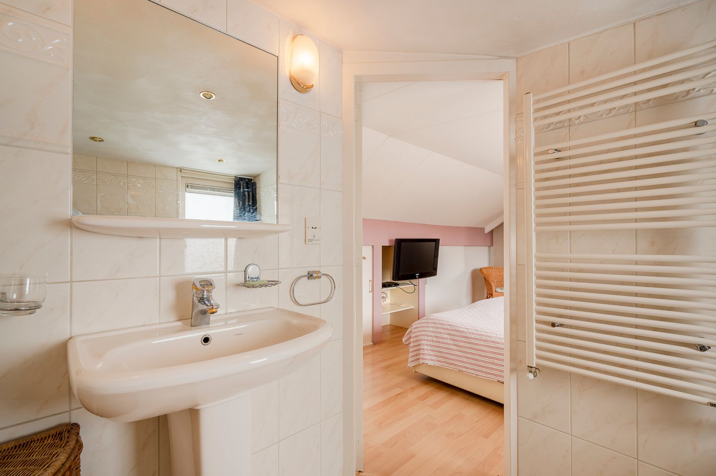 Photo 29 of Noortheystraat 6