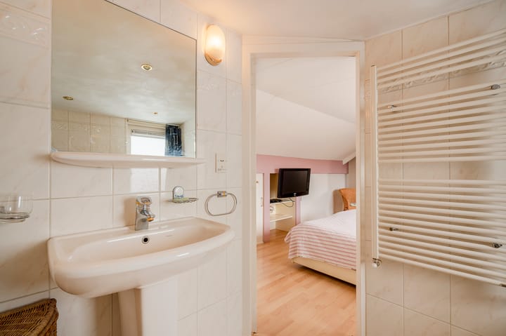 Photo 29 of Noortheystraat 6