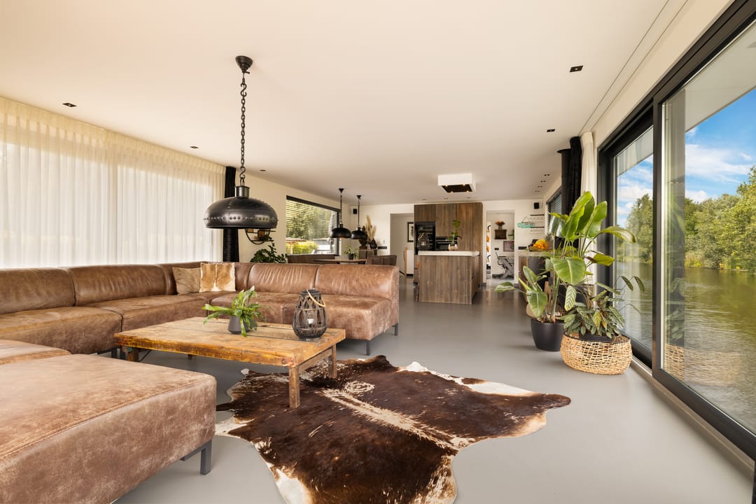 Photo 2 of Ringvaart-Nieuwemeerdijk 166