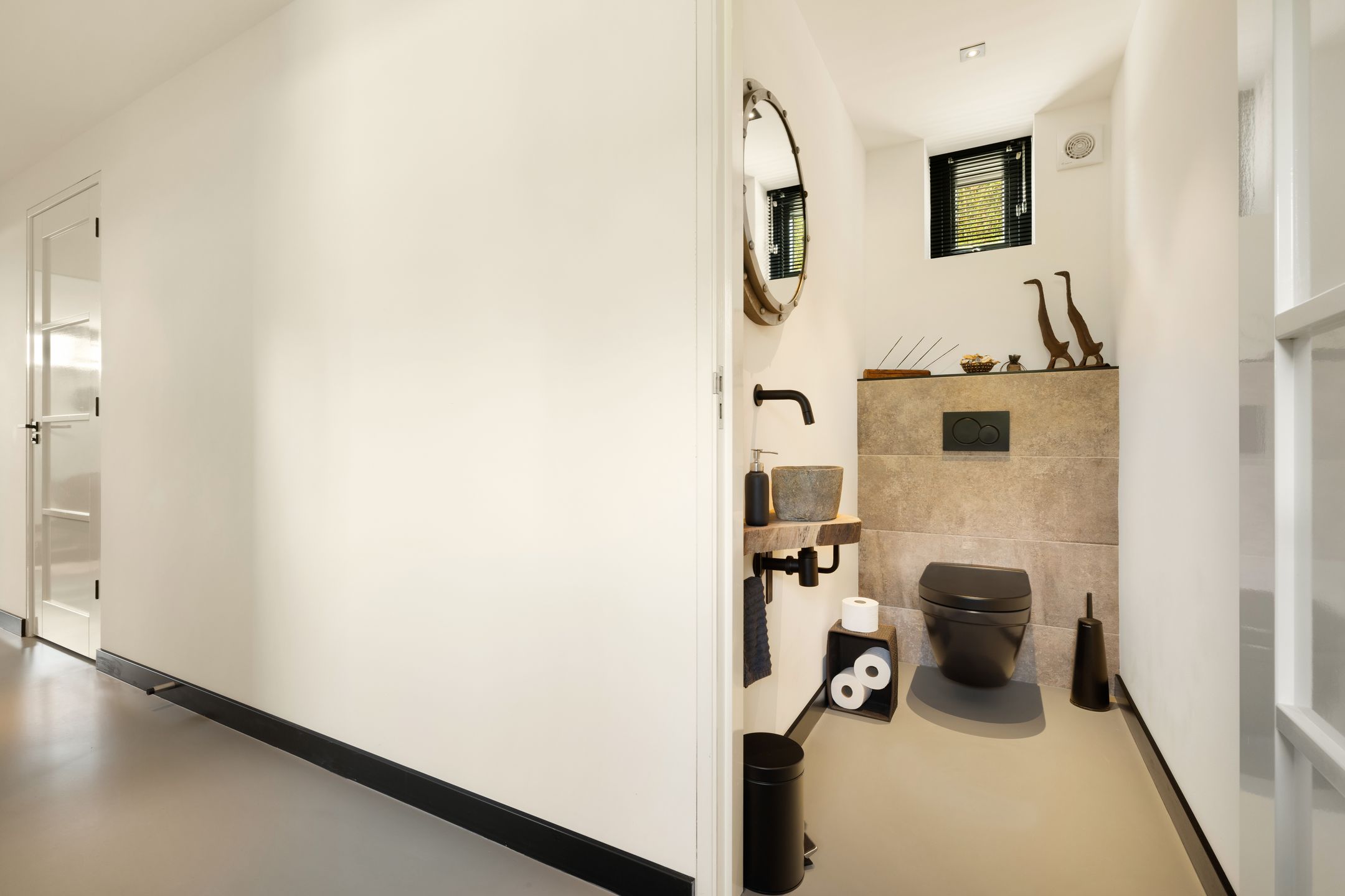 Photo 39 of Ringvaart-Nieuwemeerdijk 166