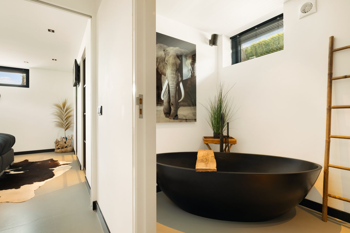 Photo 44 of Ringvaart-Nieuwemeerdijk 166