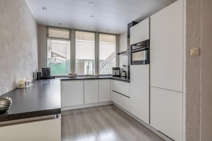 Foto 3 van Pauwendans 28