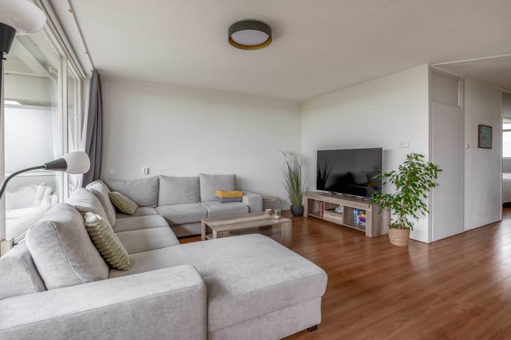 Foto 2 van Louis Couperusplaats 223