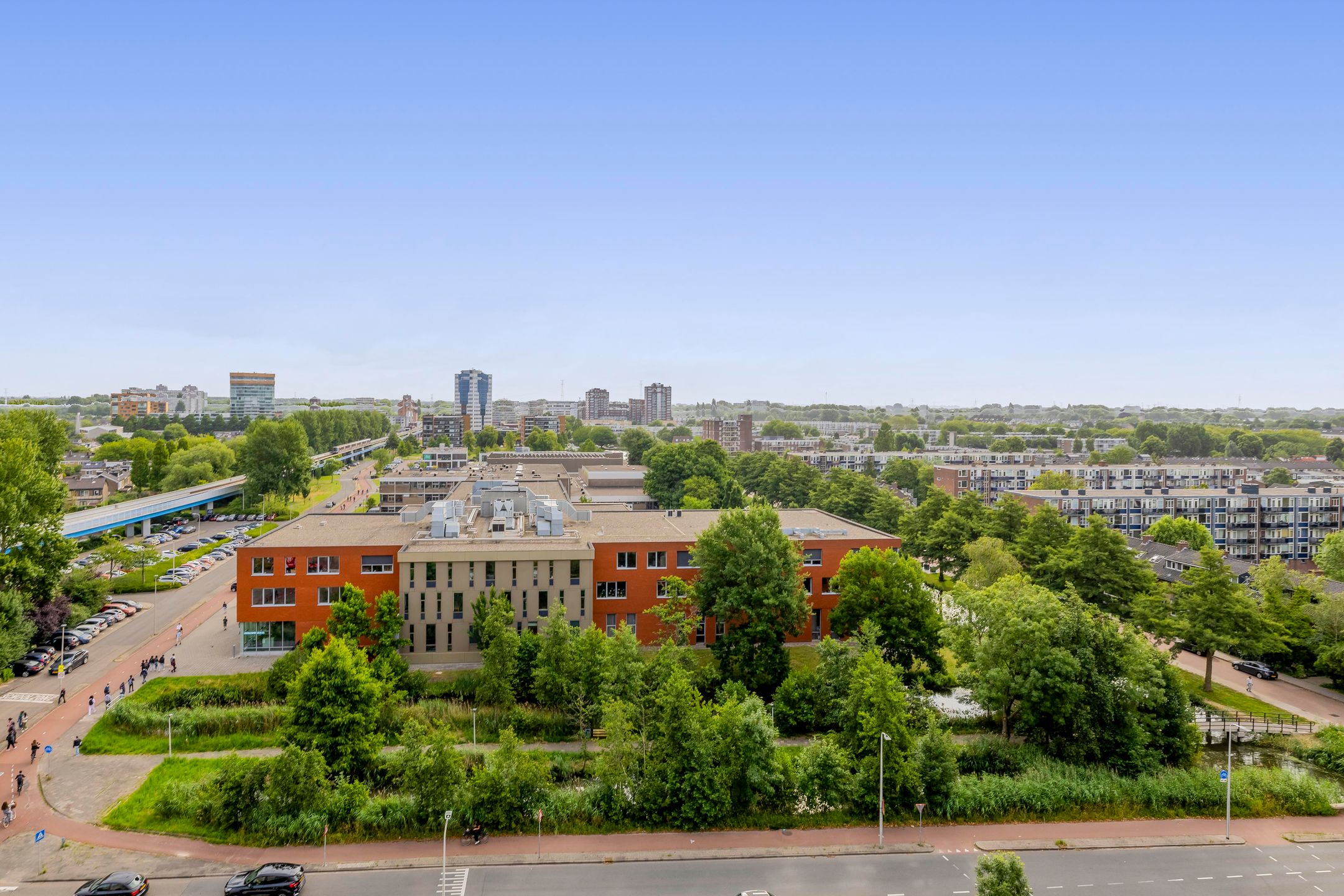 Foto 36 van Louis Couperusplaats 223