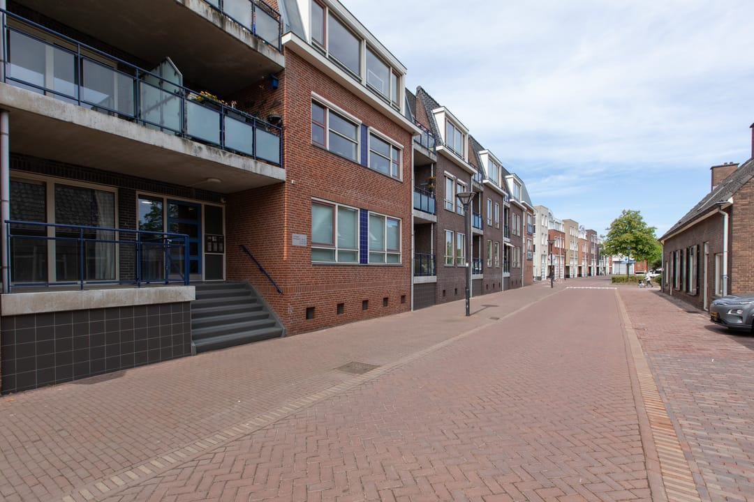 Photo 8 of Schoolstraat 11-A