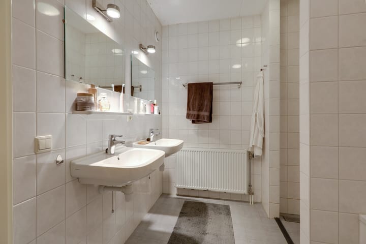 Foto 35 van Schoolstraat 11-A