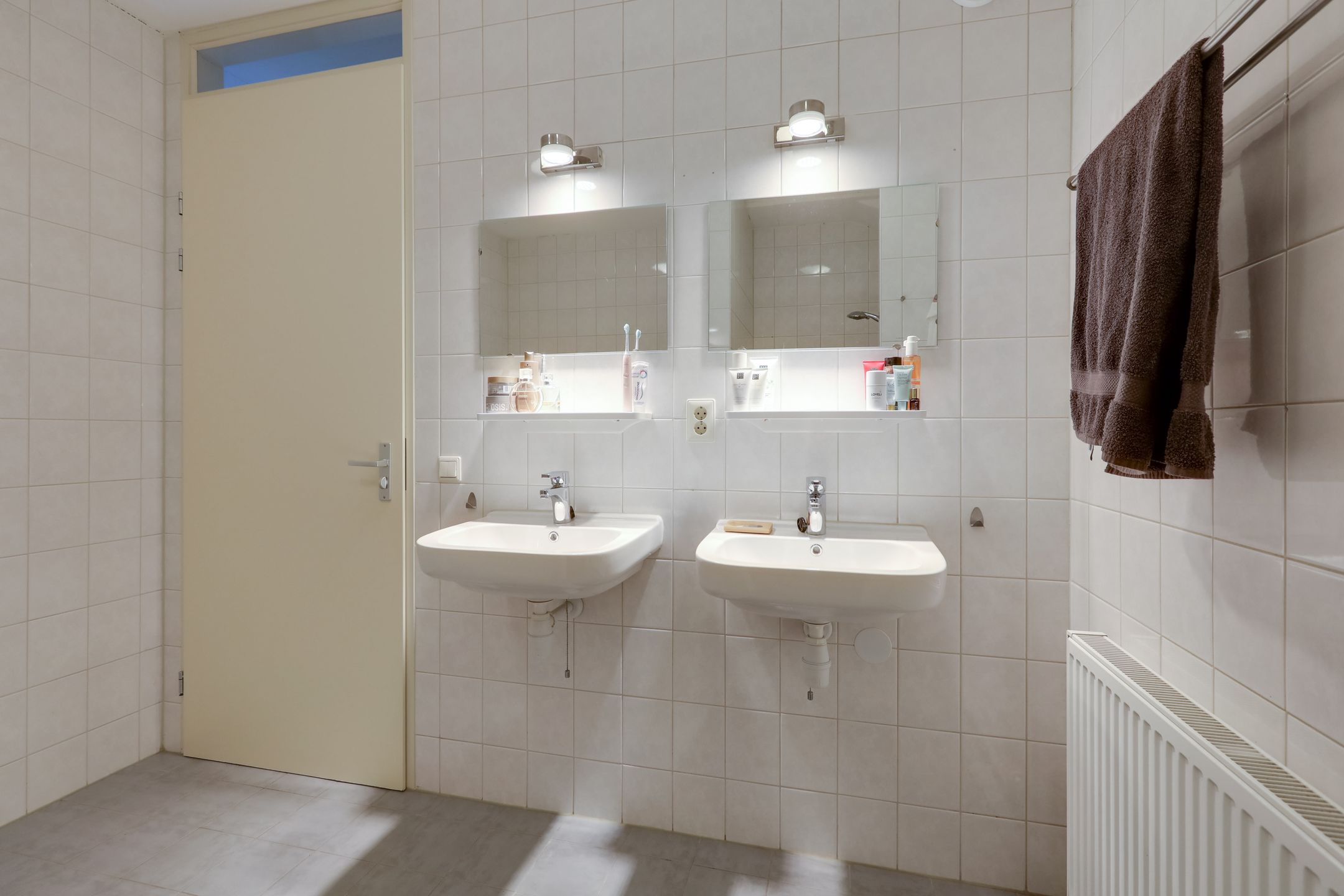 Photo 36 of Schoolstraat 11-A