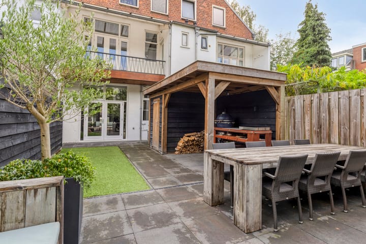 Photo 4 of Emmastraat 125