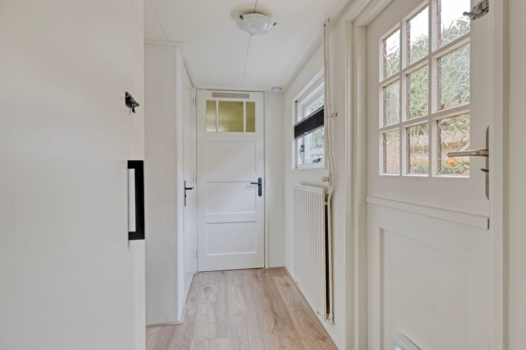 Photo 16 of Wassenberghstraat 29