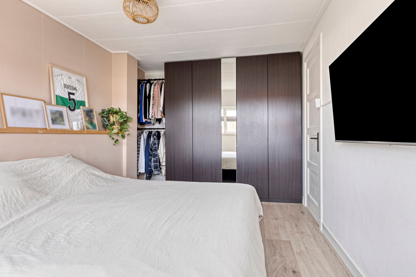 Photo 20 of Wassenberghstraat 29