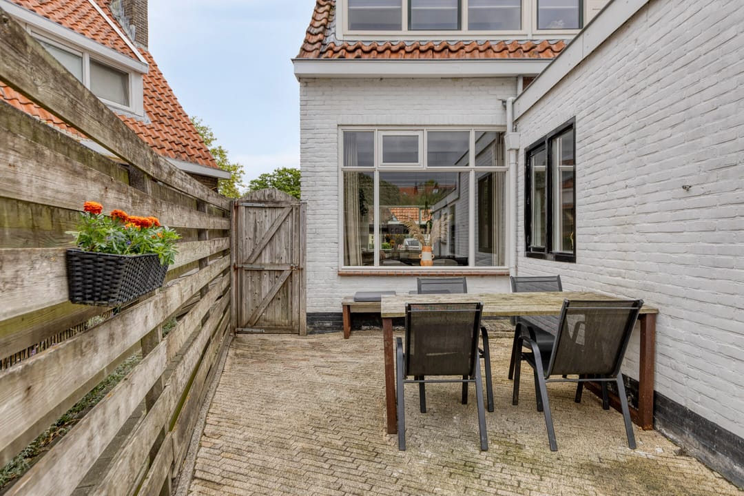 Photo 31 of Wassenberghstraat 29