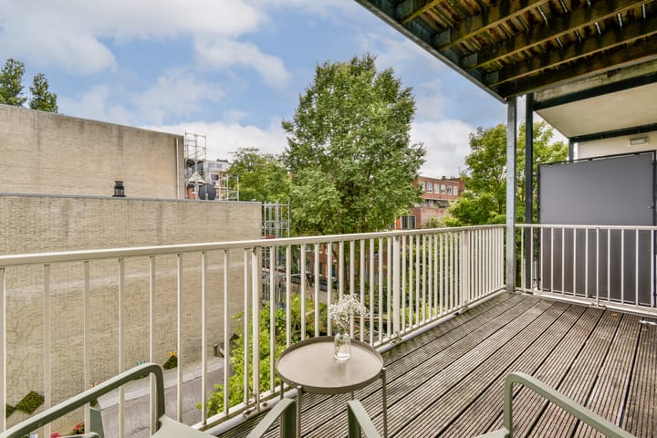 Foto 11 van Ruyschstraat 80-2