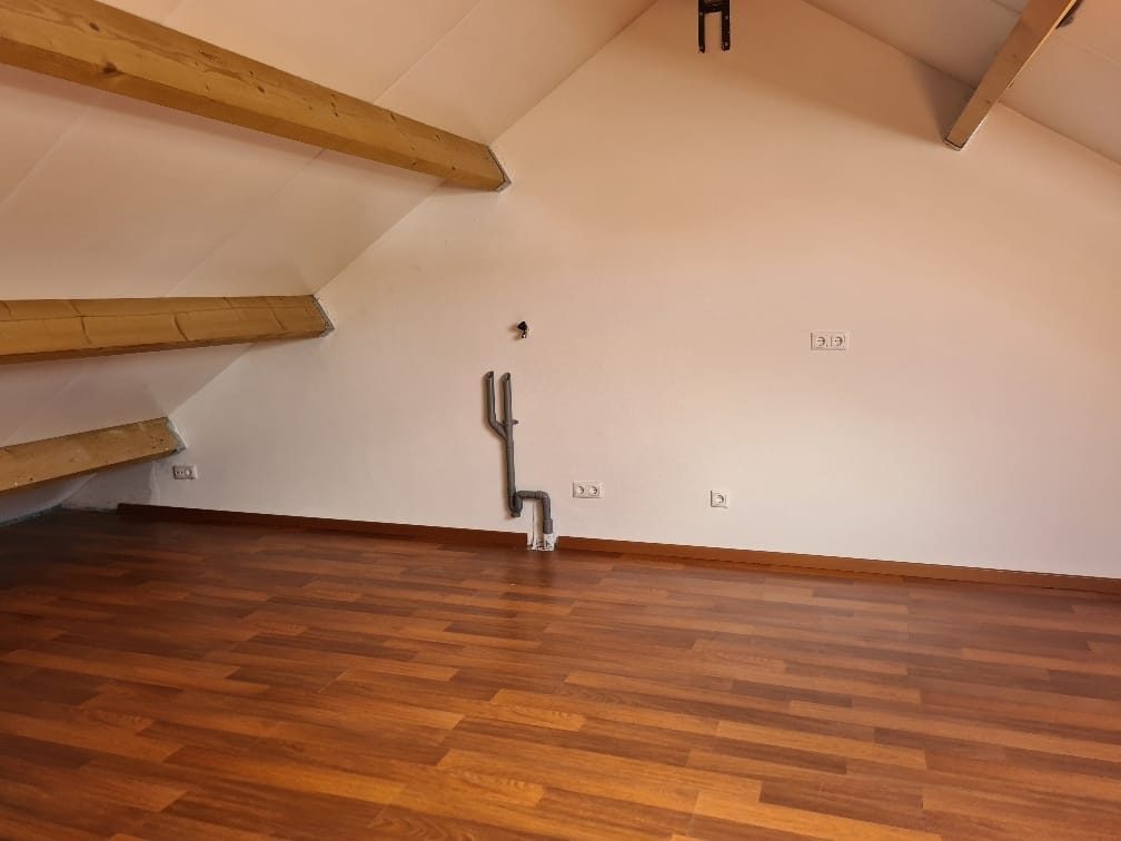 Photo 13 of Teeuwenweg 1-B