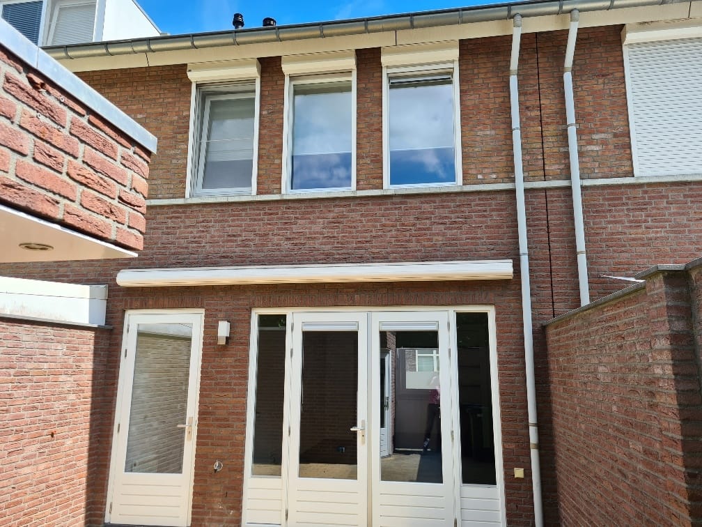 Photo 14 of Teeuwenweg 1-B