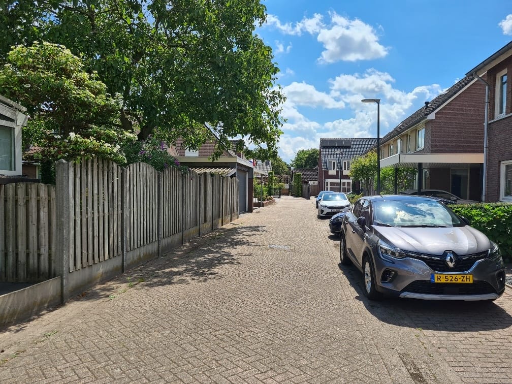 Photo 16 of Teeuwenweg 1-B