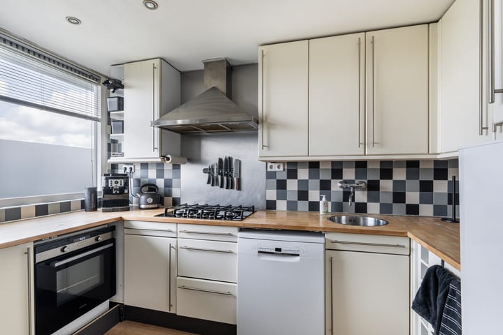 Photo 3 of van Blankenheimstraat 148