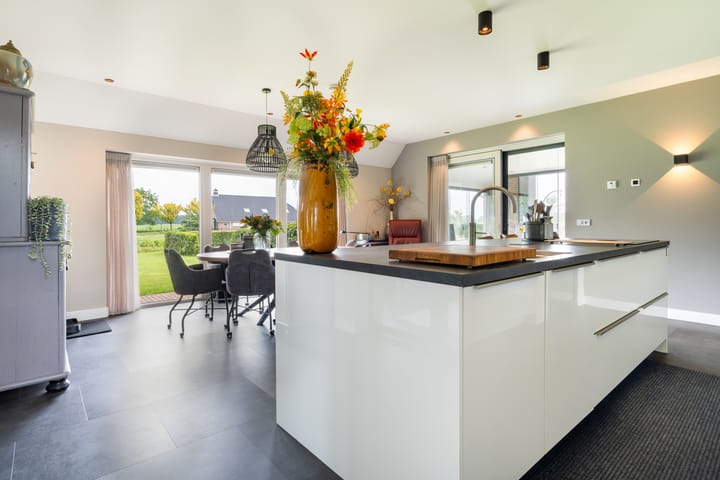 Foto 9 van Oranjekanaal Z.Z. 7-A