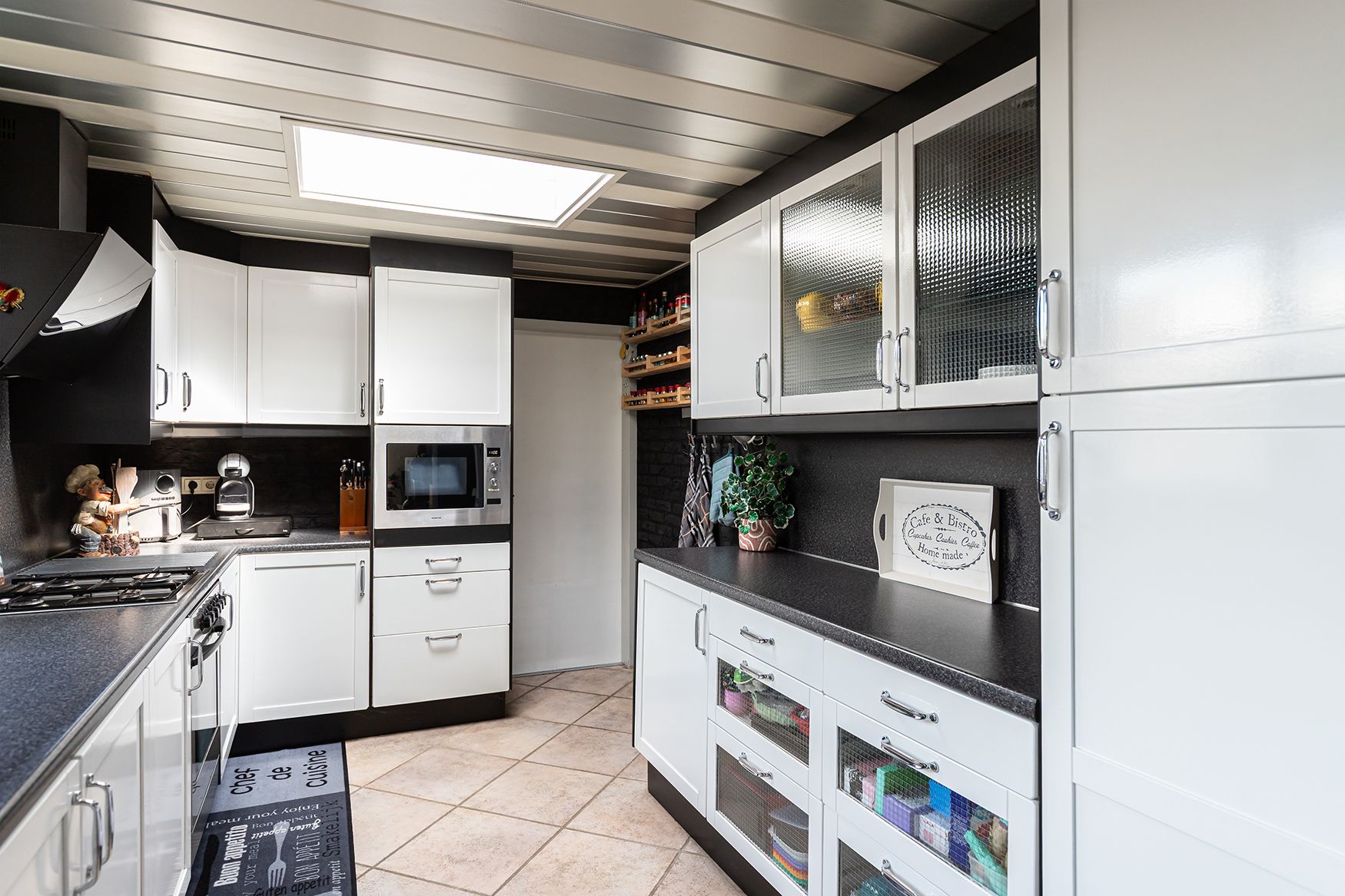 Foto 12 van Domela Nieuwenhuisstraat 22