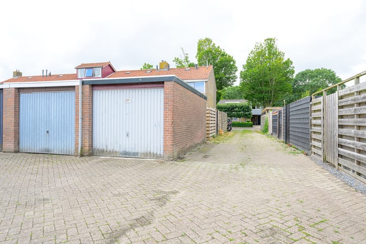 Foto 28 van Beukenlaan 35